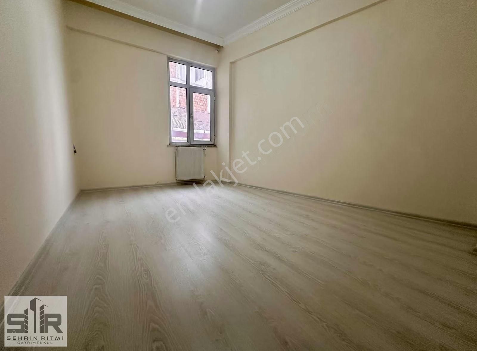 Meydan Bölgesinde Satılık 3+1 Daire - Görsel 13