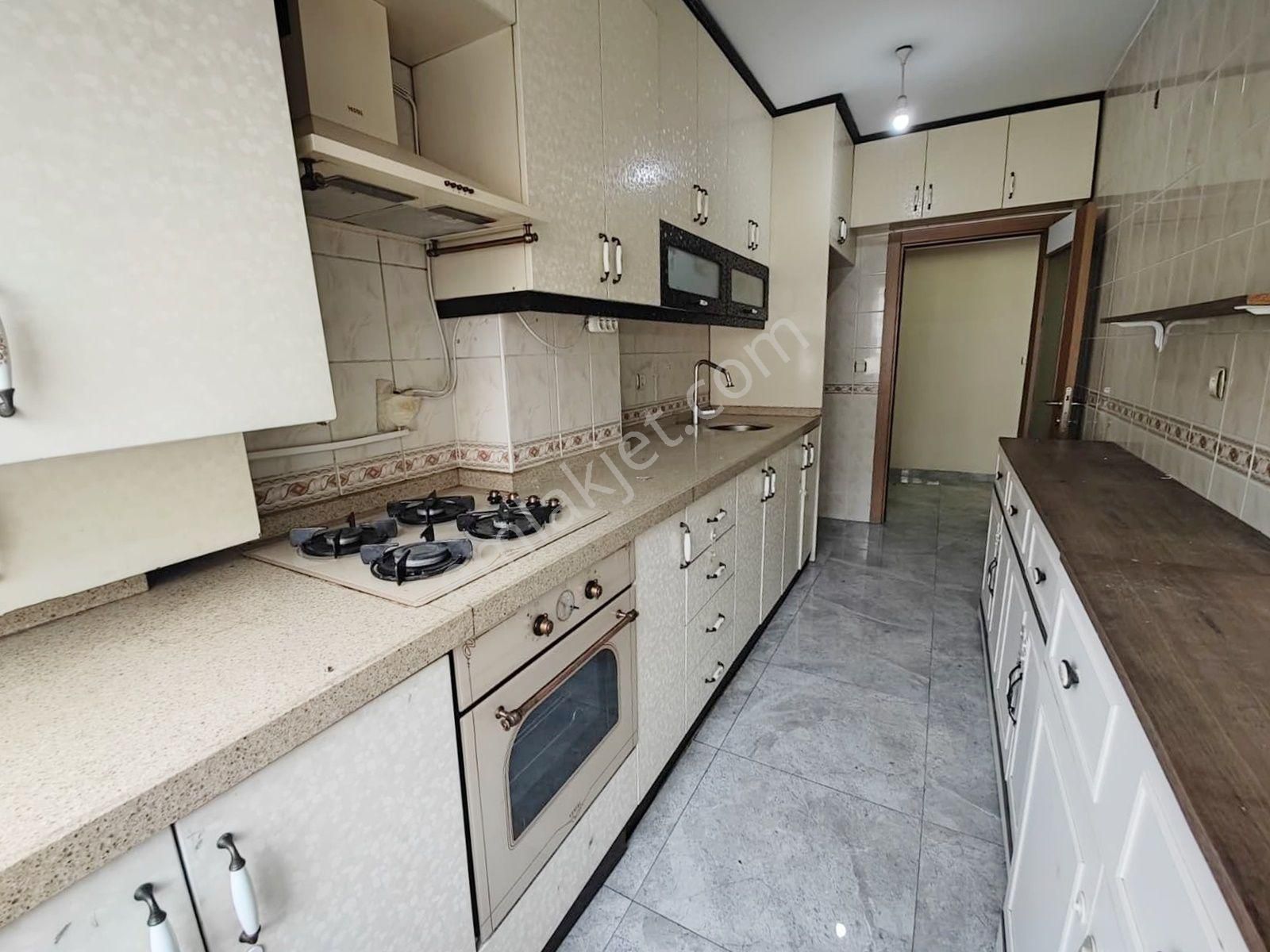 Salih Emlak 'tan Önü Açık 3+1 Kredili 3.kat Boş Daire - Görsel 9