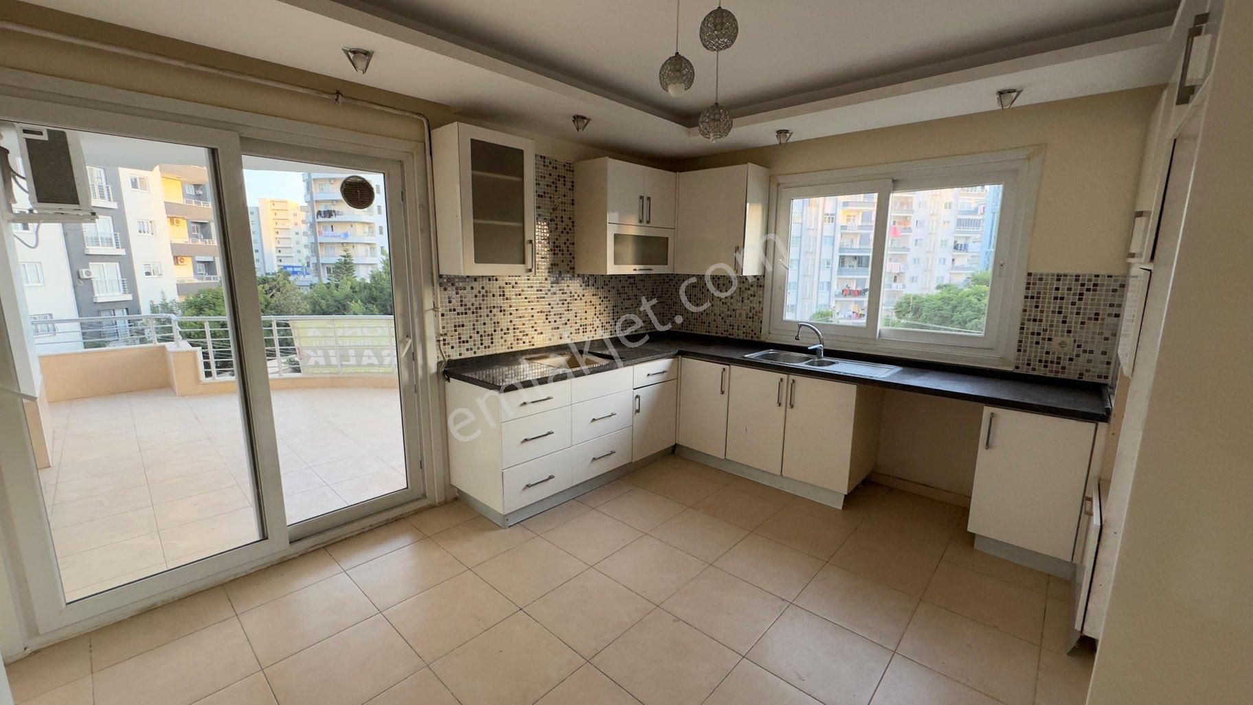 Florya Park Sitesi Lüx Geniş 3+1 Kiralık - Görsel 14