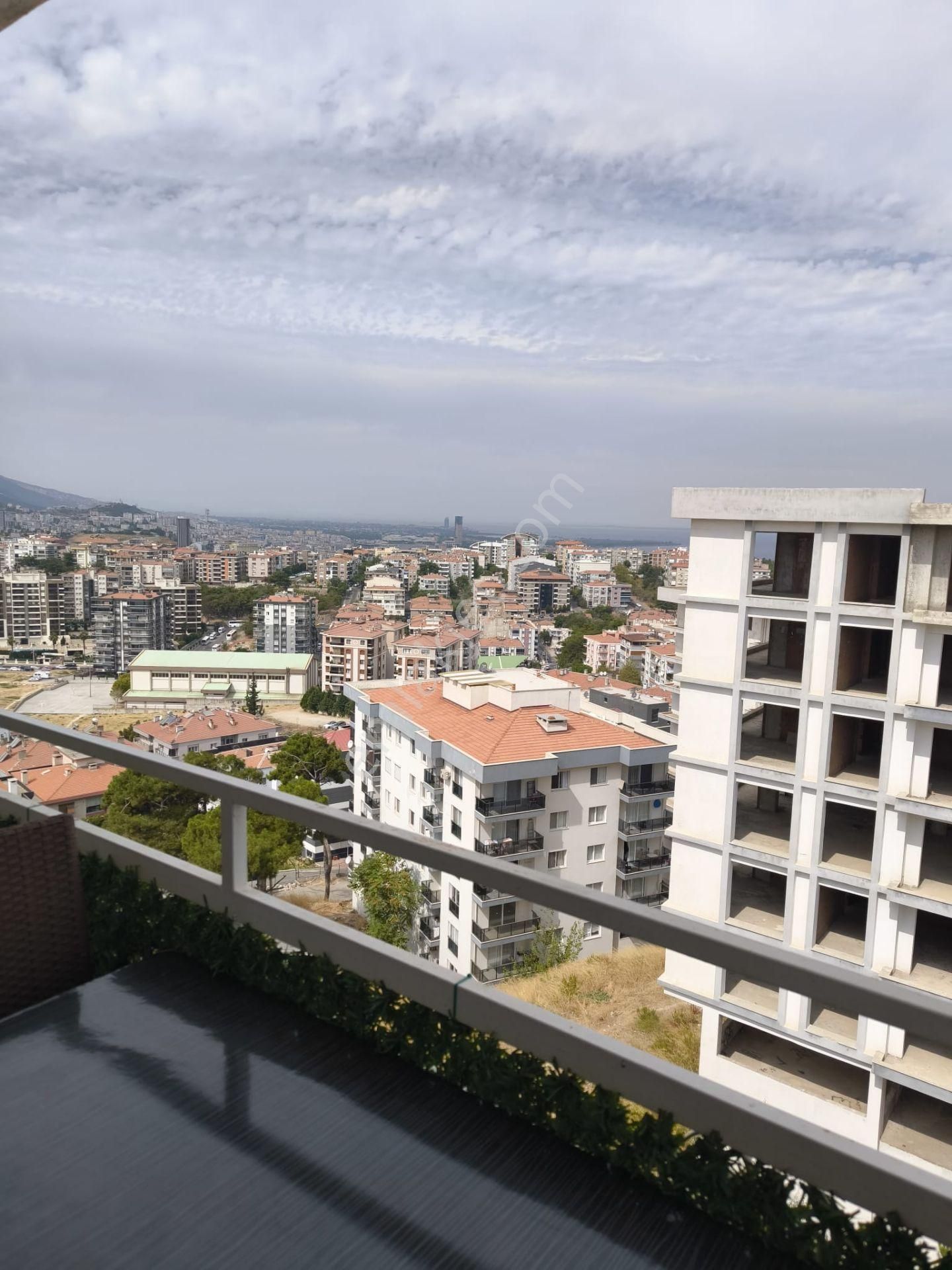 Karabağlar Y Yurt Satılık Daire Asansörlü - Görsel 12