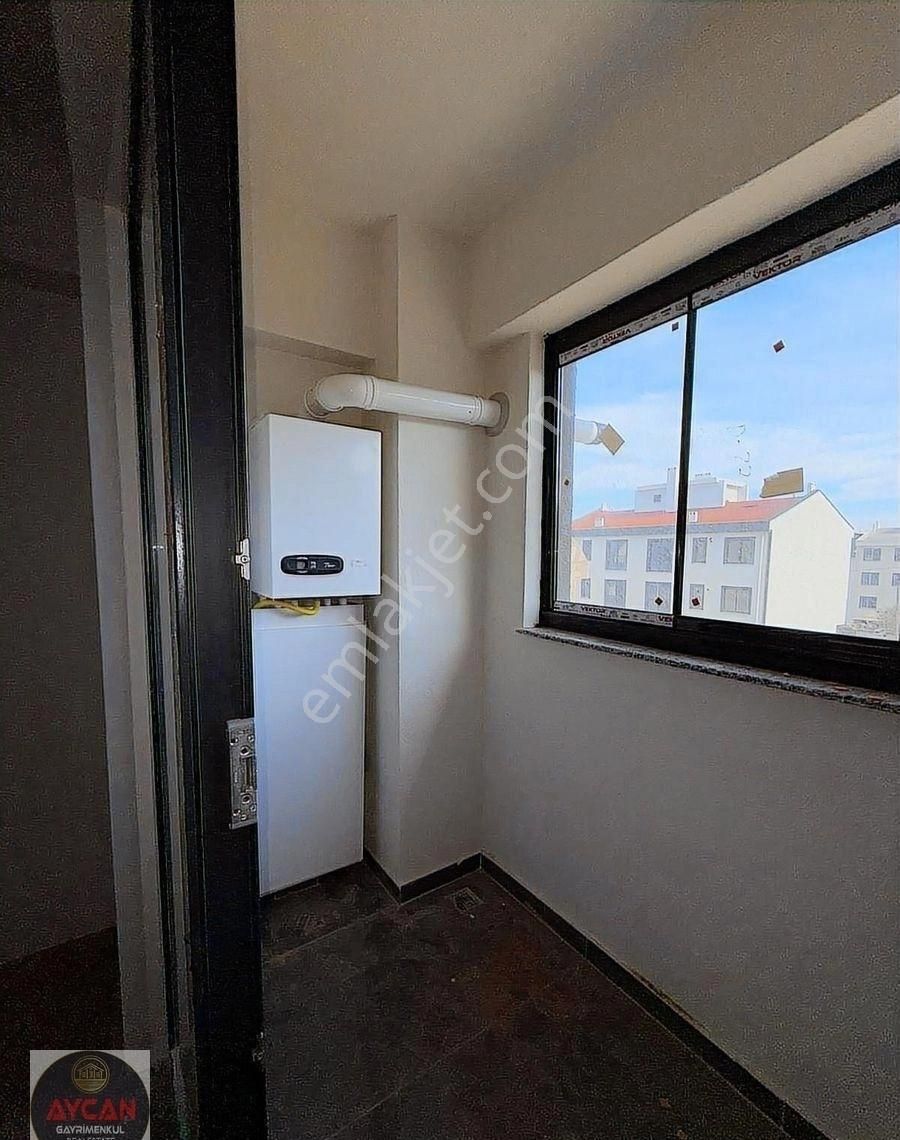 Aycan Gayrimenkulden Yeni Mahallede 1+1 Sıfır Satılık Daire - Görsel 12