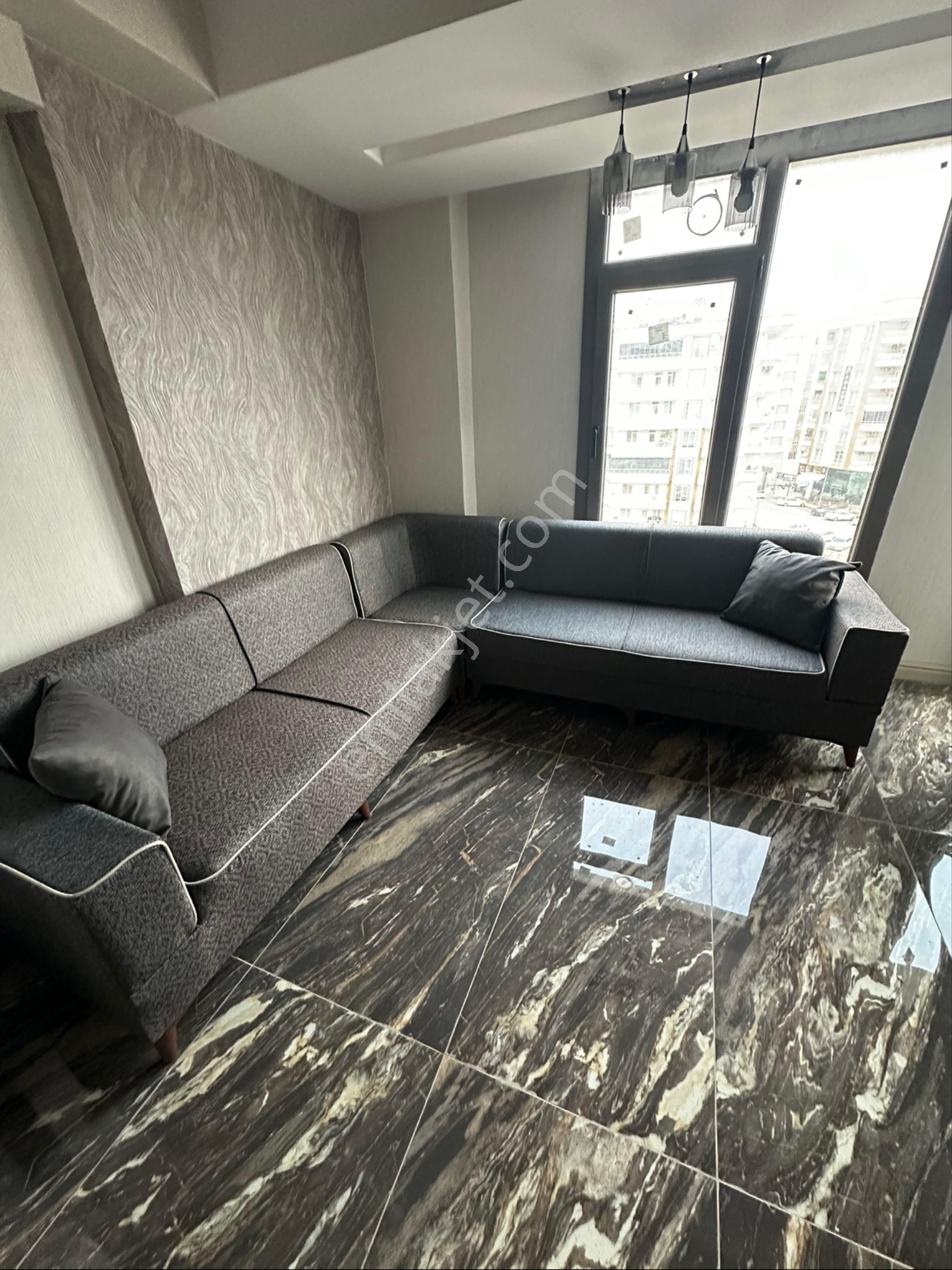 Şehir Hastanesinin Dibinde Kiralık 2+1 Amerikan Sıfır Eşyalıe Şyasz Daire - Görsel 3