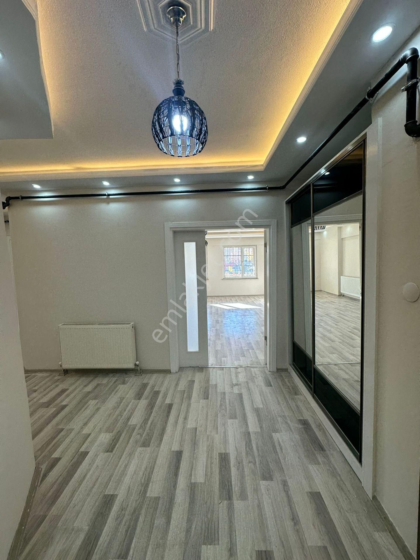 Muhuttin Mah 2+1 140 M2 Full Yapılı Satılık Daire