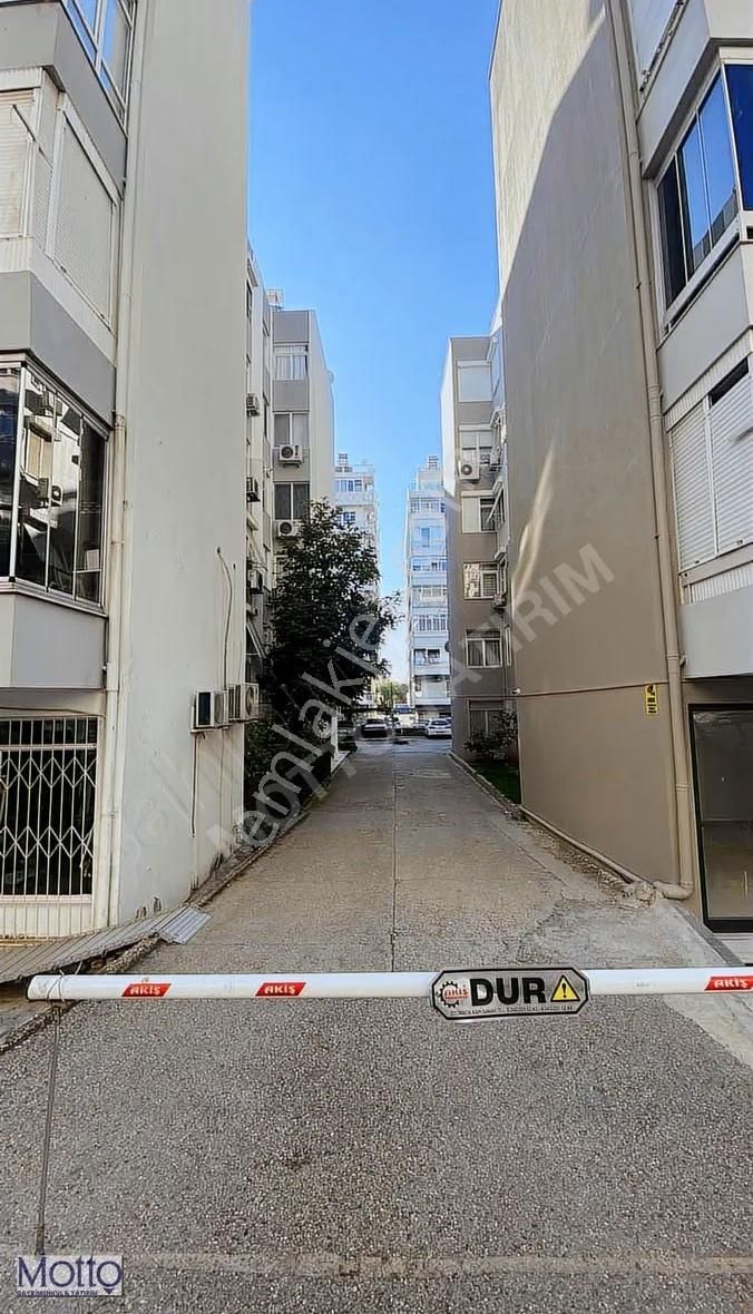 Bahçelievler Eşyalı 4+1 Daire - Görsel 5