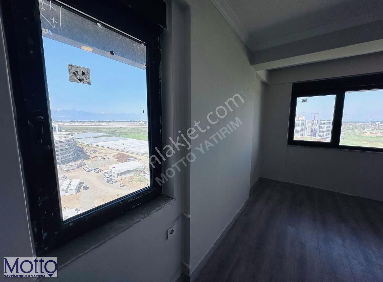 Aksu Altıntaş Temaroof Manzaralı Lüks Köşe Daire - Görsel 27