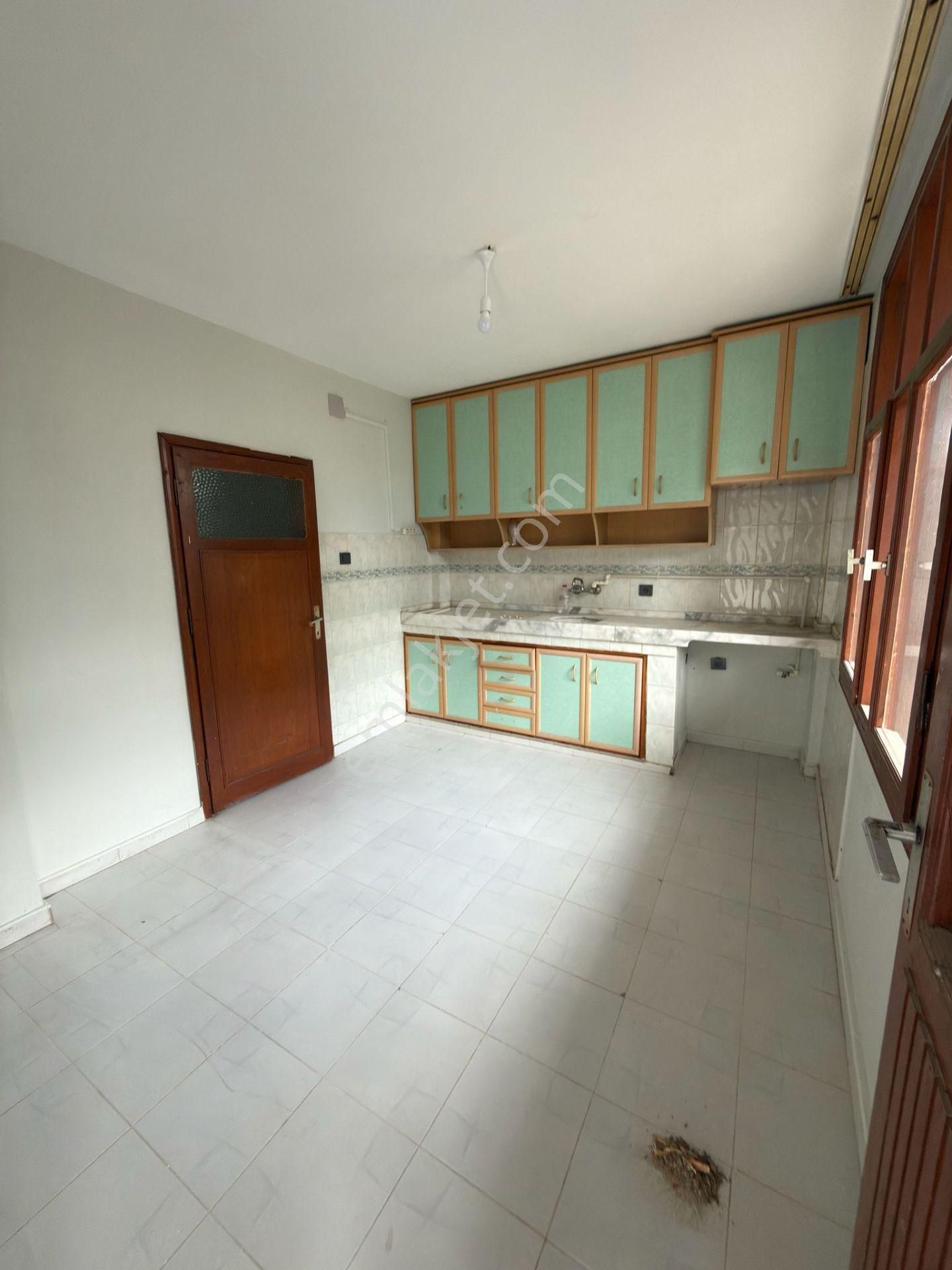 Adana Çukurova Kurttepe Mah.kiralık 3+1 Müstakil Daire Doğalgazı Sıfır Takılacak Dört Cephe Bahçeli - Görsel 8