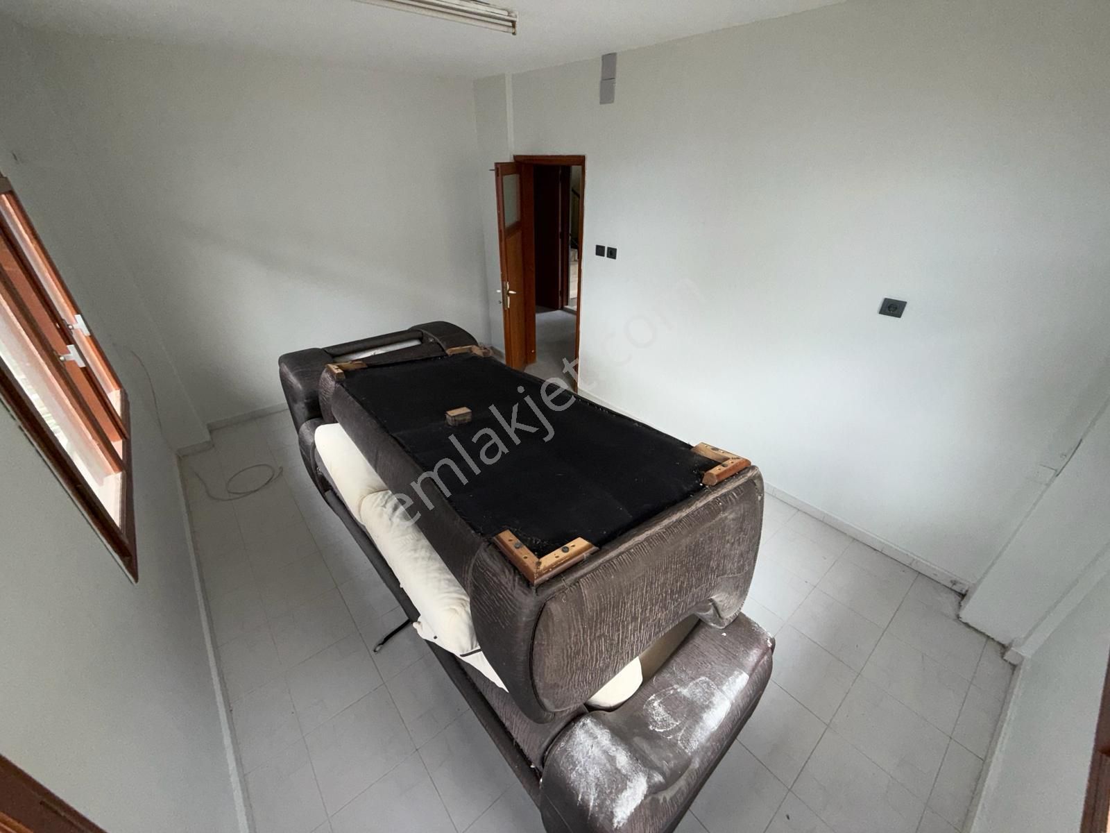 Adana Çukurova Kurttepe Mah.kiralık 3+1 Müstakil Daire Doğalgazı Sıfır Takılacak Dört Cephe Bahçeli - Görsel 23