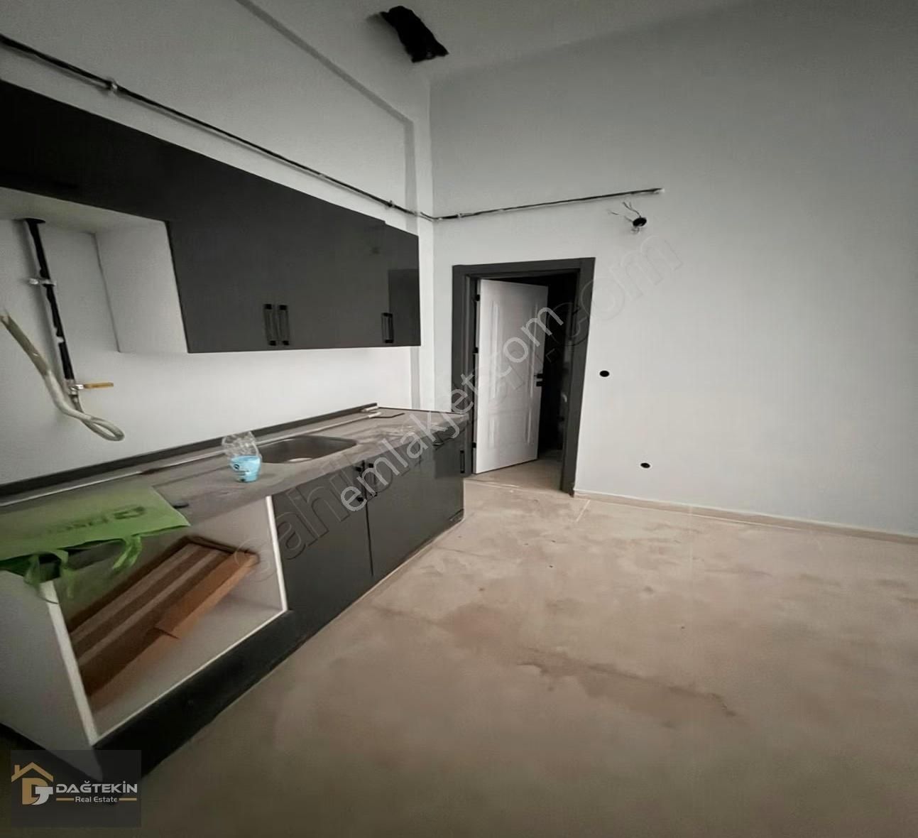 Dağtekin Yapı'dan Kazandıran Lokasyonda '140 M2' Kiralık Dükkan!