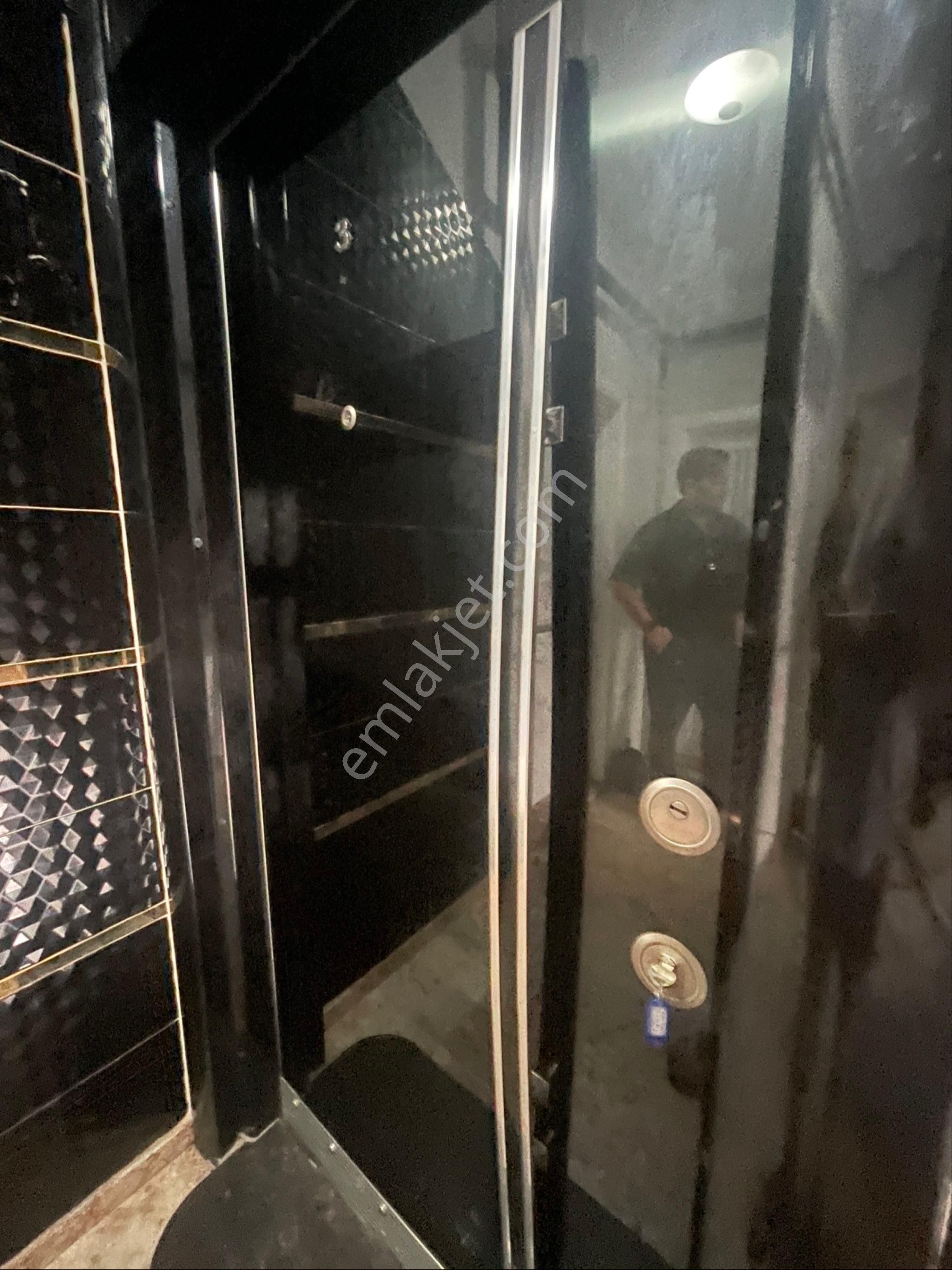 Göksu’da Site İçi Havuzlu Satılık 2+1 Daire - Görsel 13