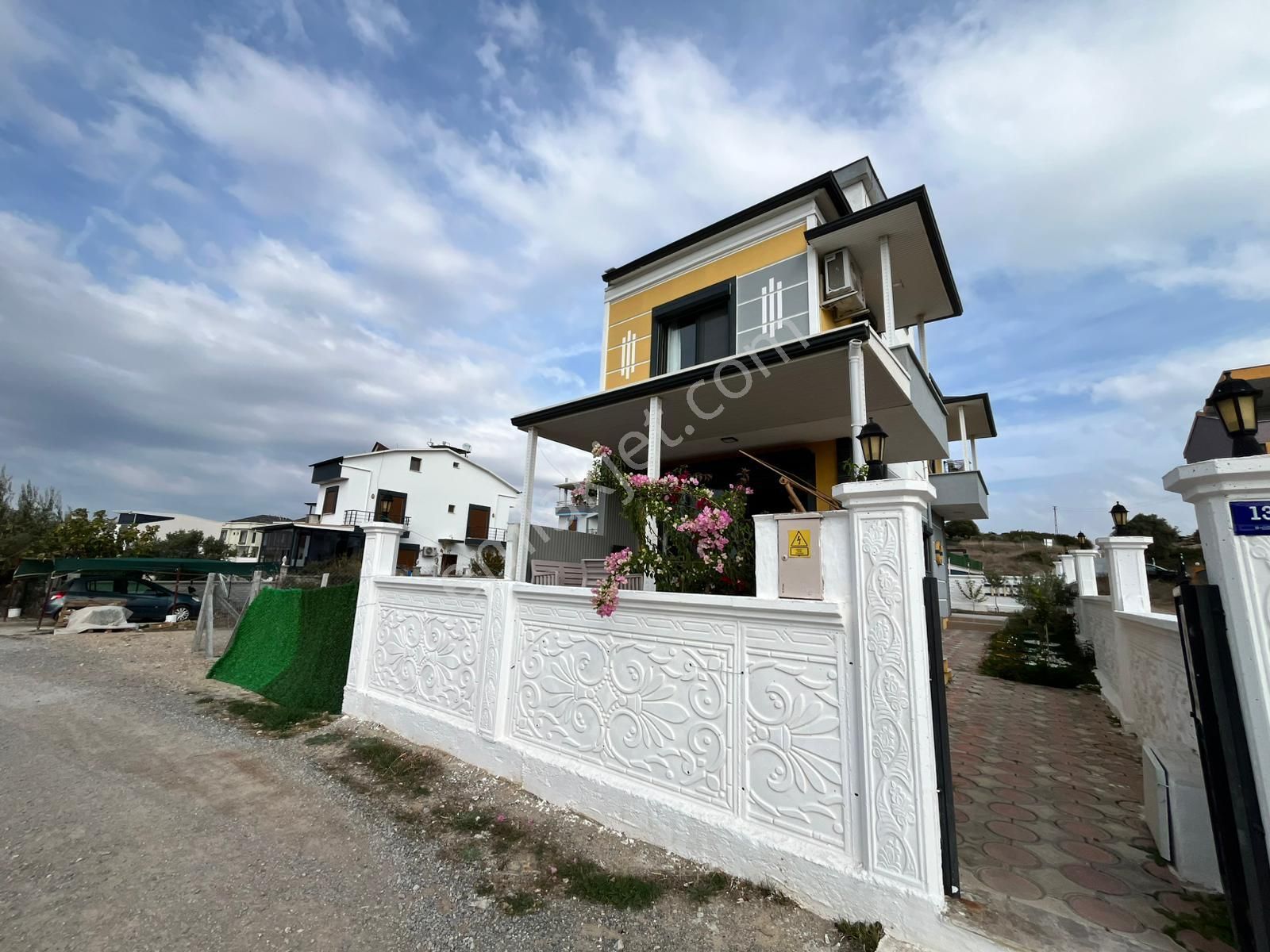 3+1 Ayrı Mutfak Müstakil Bahçeli Eşyalı Kat Mülkiyetli Yeni Villa - Görsel 10