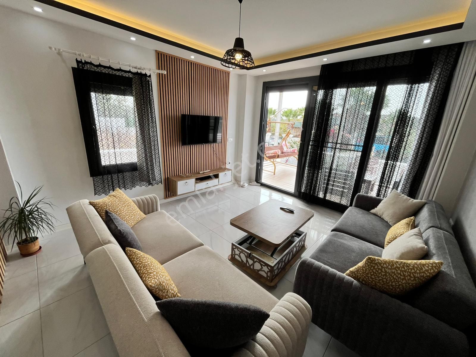 3+1 Ayrı Mutfak Müstakil Bahçeli Eşyalı Kat Mülkiyetli Yeni Villa - Görsel 3