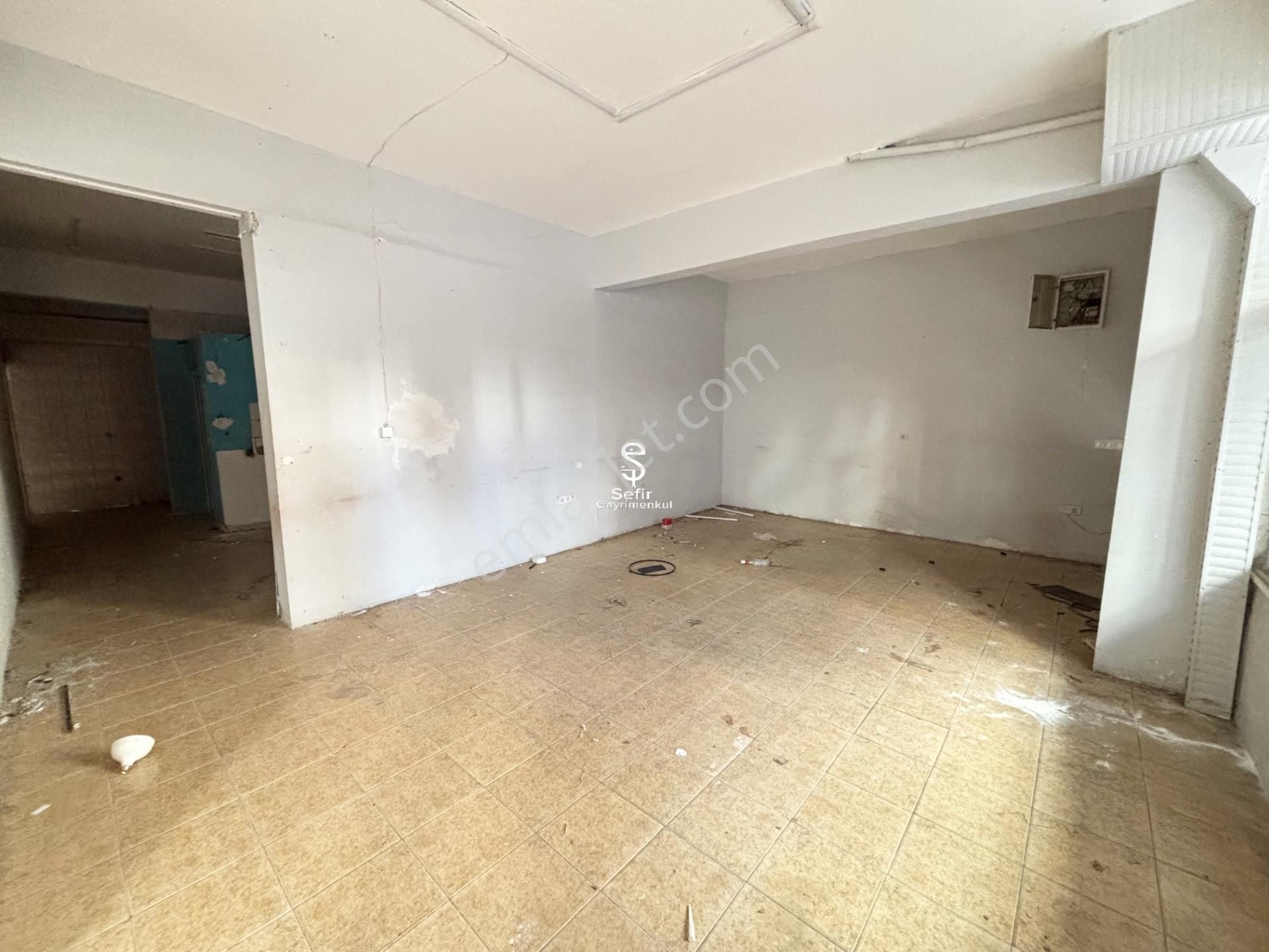 Alanya Cikcilli'de Merkezi Konum Geniş Kiralık Dükkan - Görsel 9