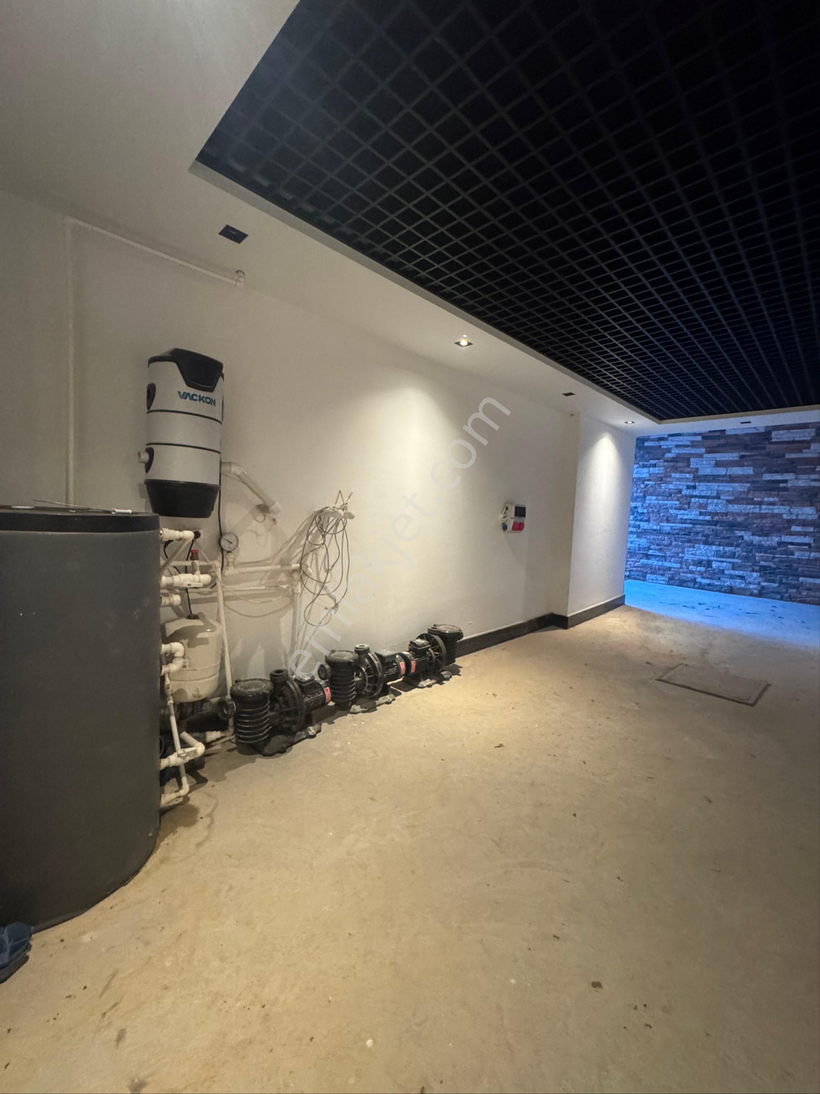 Satılık Özel Villa Asansörlü Hamam Sauna Kapalı Otoparklı - Görsel 3