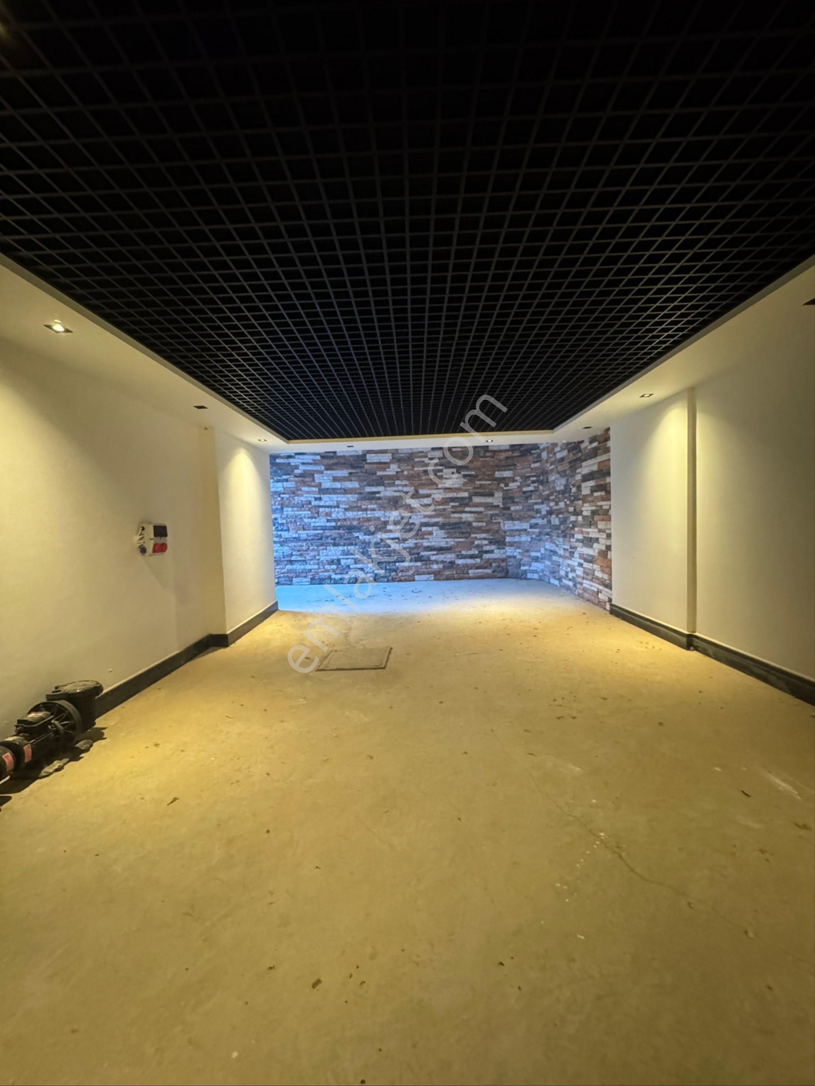 Satılık Özel Villa Asansörlü Hamam Sauna Kapalı Otoparklı - Görsel 2