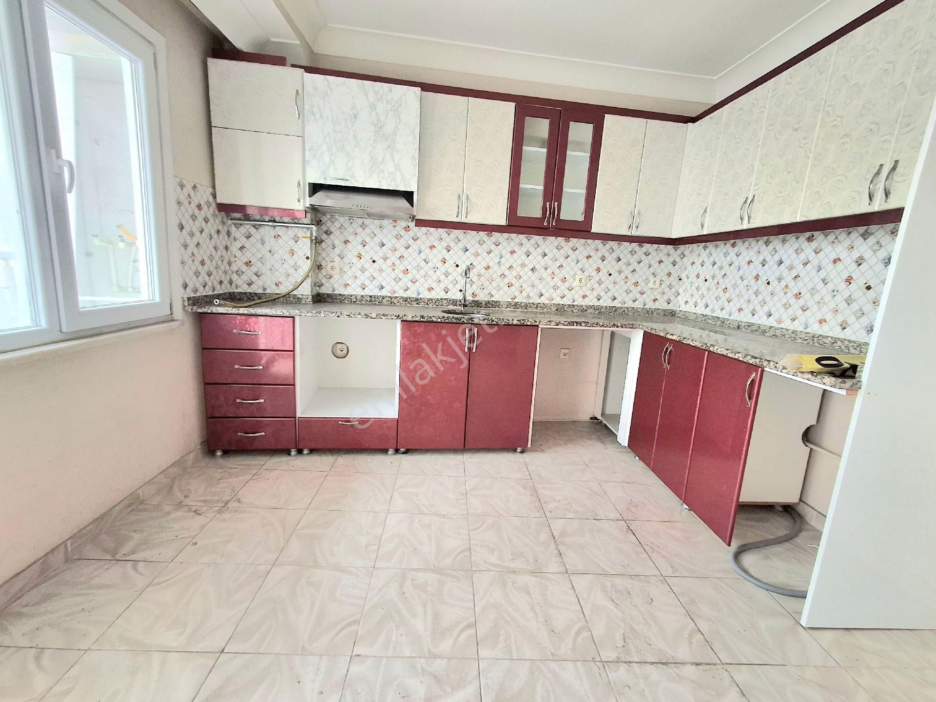 İddia Ediyoruz Bölgenin En Büyük Dairesi Geniş Ferah 3+1 Büyük Mutfak - Görsel 12