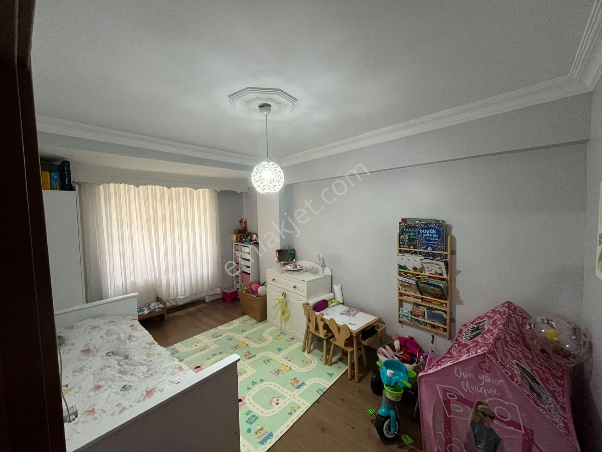 Üç Kardeşler'den Yunus Emre Mh 3+1 13-yaş 140m2 Lüx Ara Kat Daire - Görsel 11