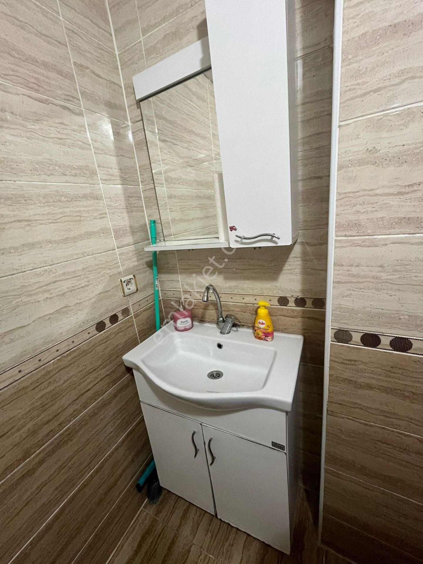 Üç Kardeşler'den Yunus Emre Mh 3+1 13-yaş 140m2 Lüx Ara Kat Daire - Görsel 23