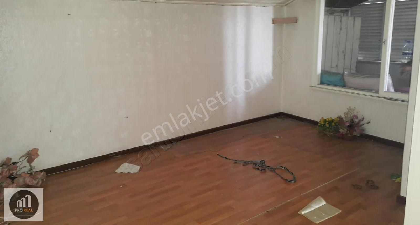 Bahçelievlerde Fırsat Kelepir Satılık 4+2 Daire - Görsel 12