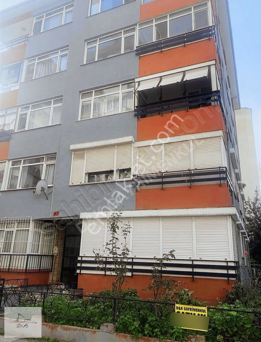 Müjdat Gezen' De, 3+1, Ferah Daire - Görsel 13