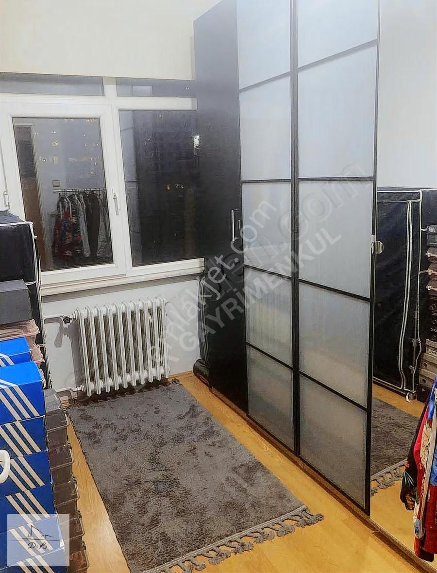 Müjdat Gezen' De, 3+1, Ferah Daire - Görsel 11