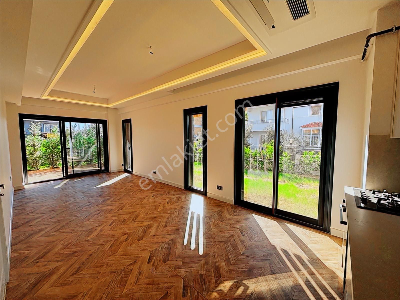 Rw Akar // Lilyum Park Sitesi'nde 30 M2 Bahçeli 2+1 Köşe Daire - Görsel 26