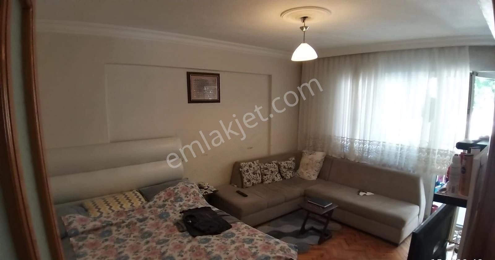 Karabağlar Doğanay Mahallesinde Ara Kat Asansörlü Otoparklı 3+1 Satılık Daire - Görsel 3