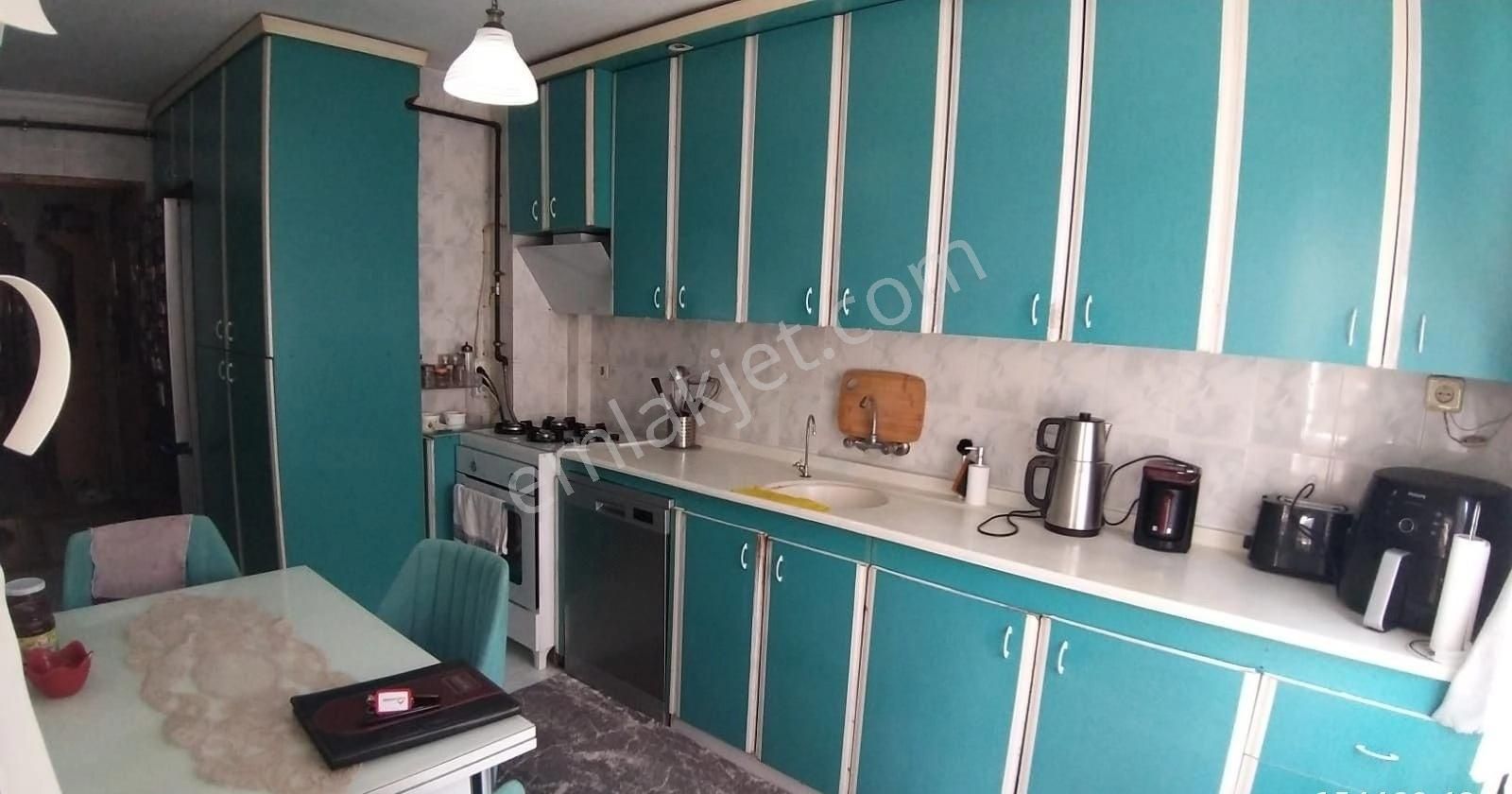 Karabağlar Doğanay Mahallesinde Ara Kat Asansörlü Otoparklı 3+1 Satılık Daire - Görsel 7