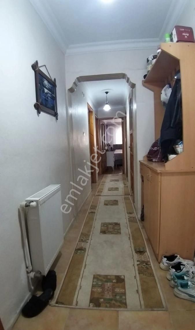 Karabağlar Doğanay Mahallesinde Ara Kat Asansörlü Otoparklı 3+1 Satılık Daire - Görsel 24