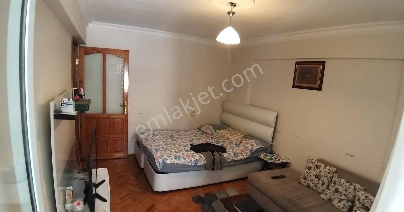 Karabağlar Doğanay Mahallesinde Ara Kat Asansörlü Otoparklı 3+1 Satılık Daire - Görsel 2