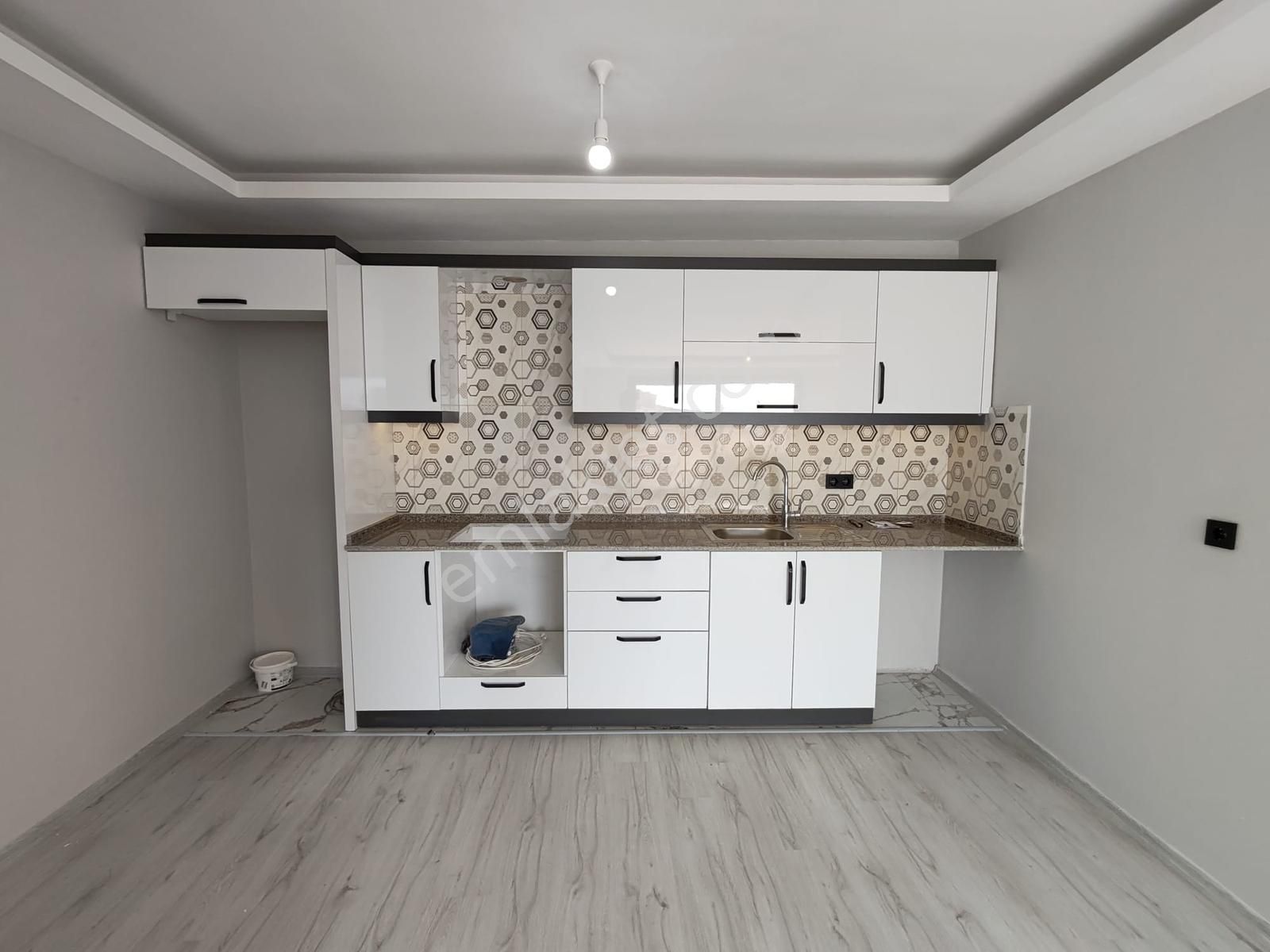 Rw Akar // Pazar Yerine Yakın Geniş Satılık 2+1 Daire - Görsel 29