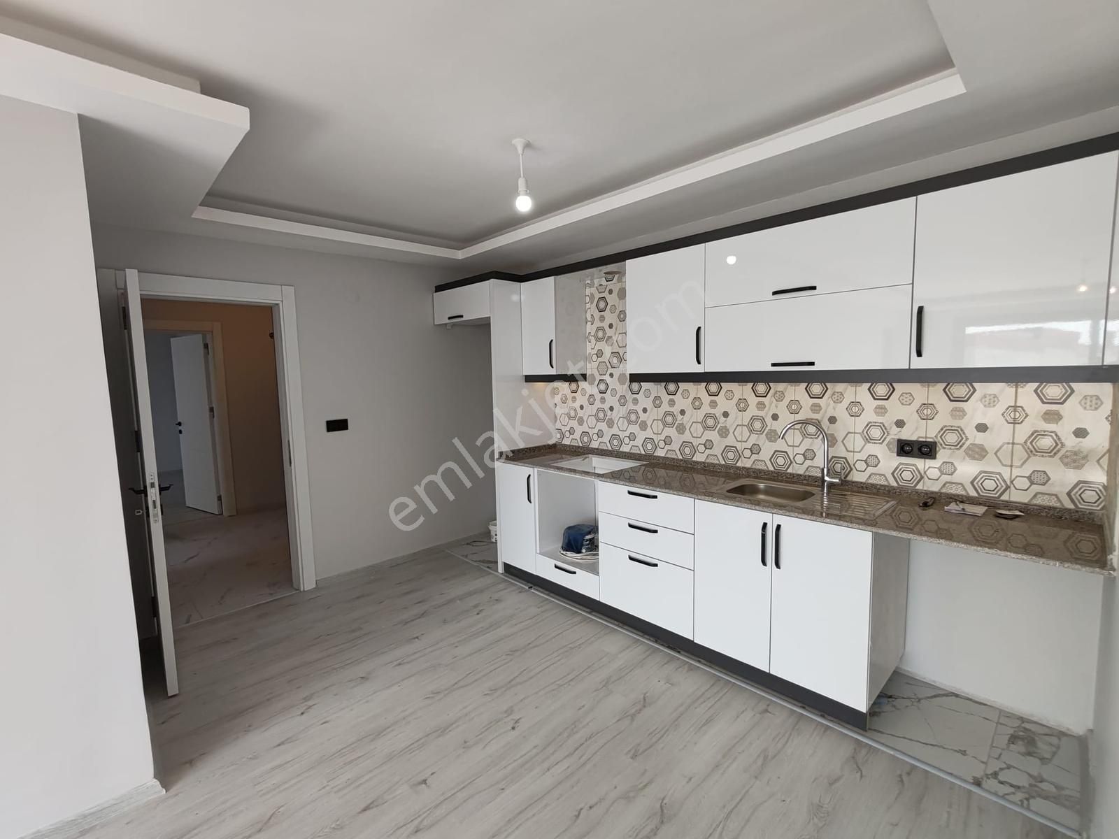 Rw Akar // Pazar Yerine Yakın Geniş Satılık 2+1 Daire - Görsel 20