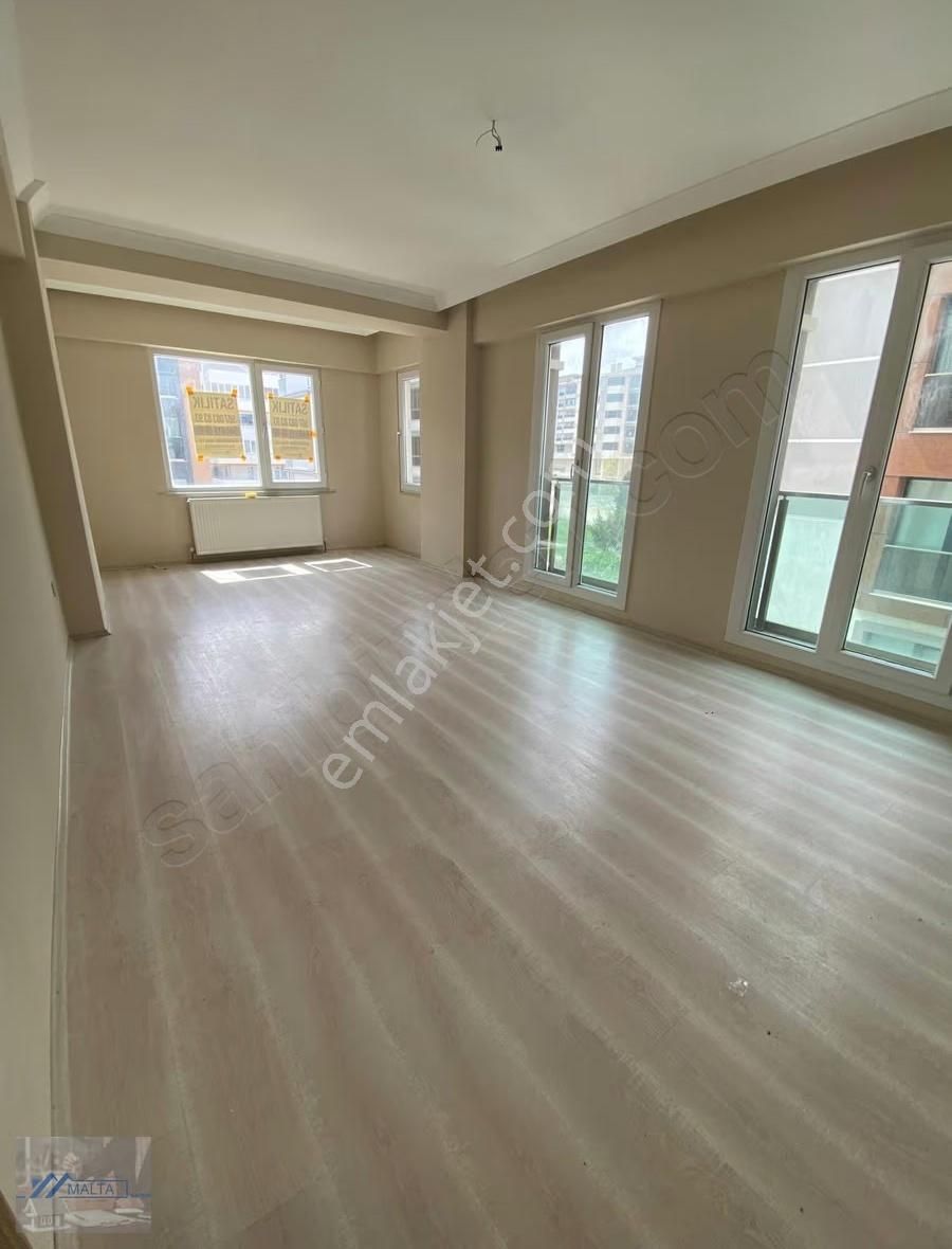 Maltadan Paşakentte 3+1 Ebeveyn Banyolu Kiralık Daire - Görsel 14