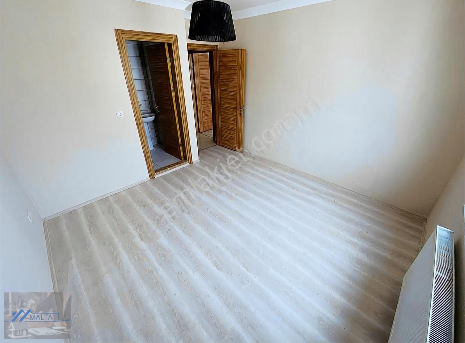 Maltadan Paşakentte 3+1 Ebeveyn Banyolu Kiralık Daire - Görsel 10