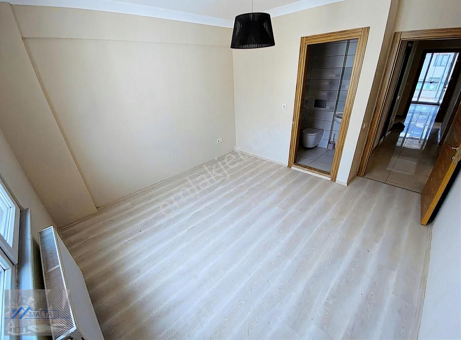 Maltadan Paşakentte 3+1 Ebeveyn Banyolu Kiralık Daire - Görsel 6