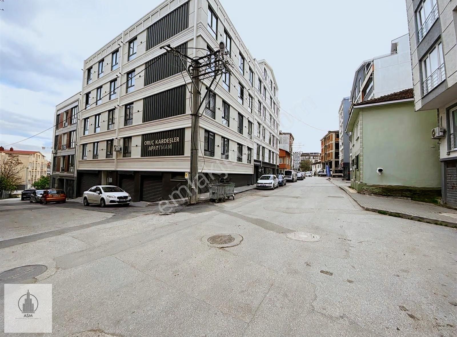 Asm'den Oruç Kardeşler Sitesinde Sıfır 1+1 Daire
