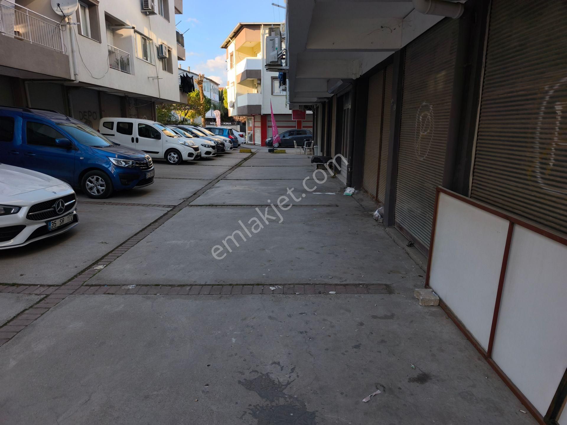 Havacılar Caddesine Cepheli İnce Uzun Depo Olmaya Müsait Kiralık İşyeri - Görsel 3