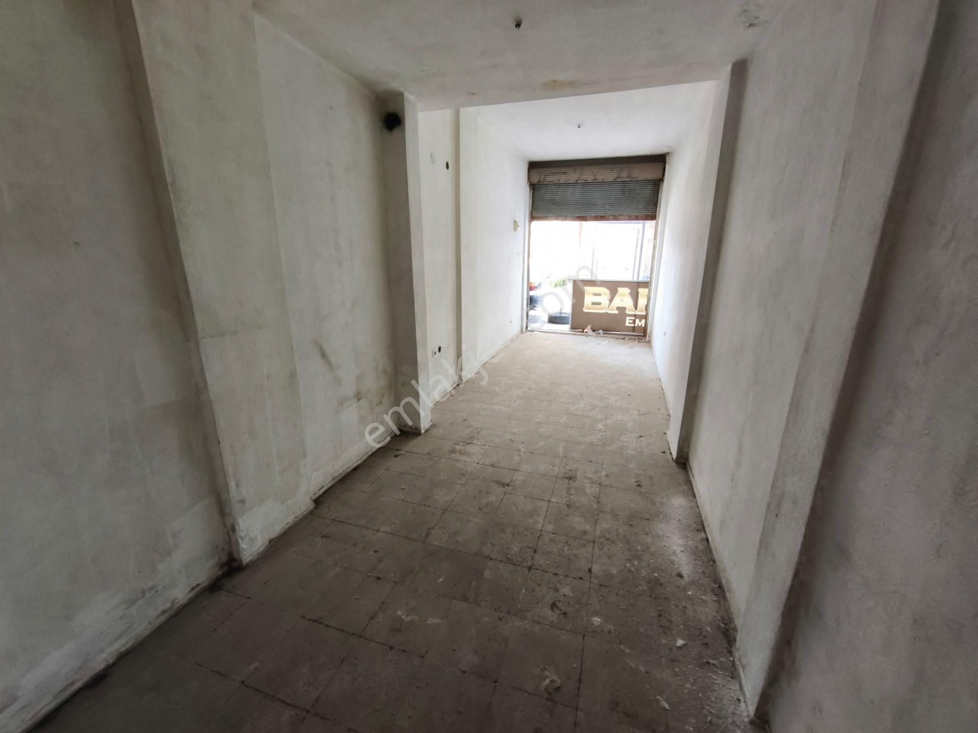 Havacılar Caddesine Cepheli İnce Uzun Depo Olmaya Müsait Kiralık İşyeri - Görsel 18