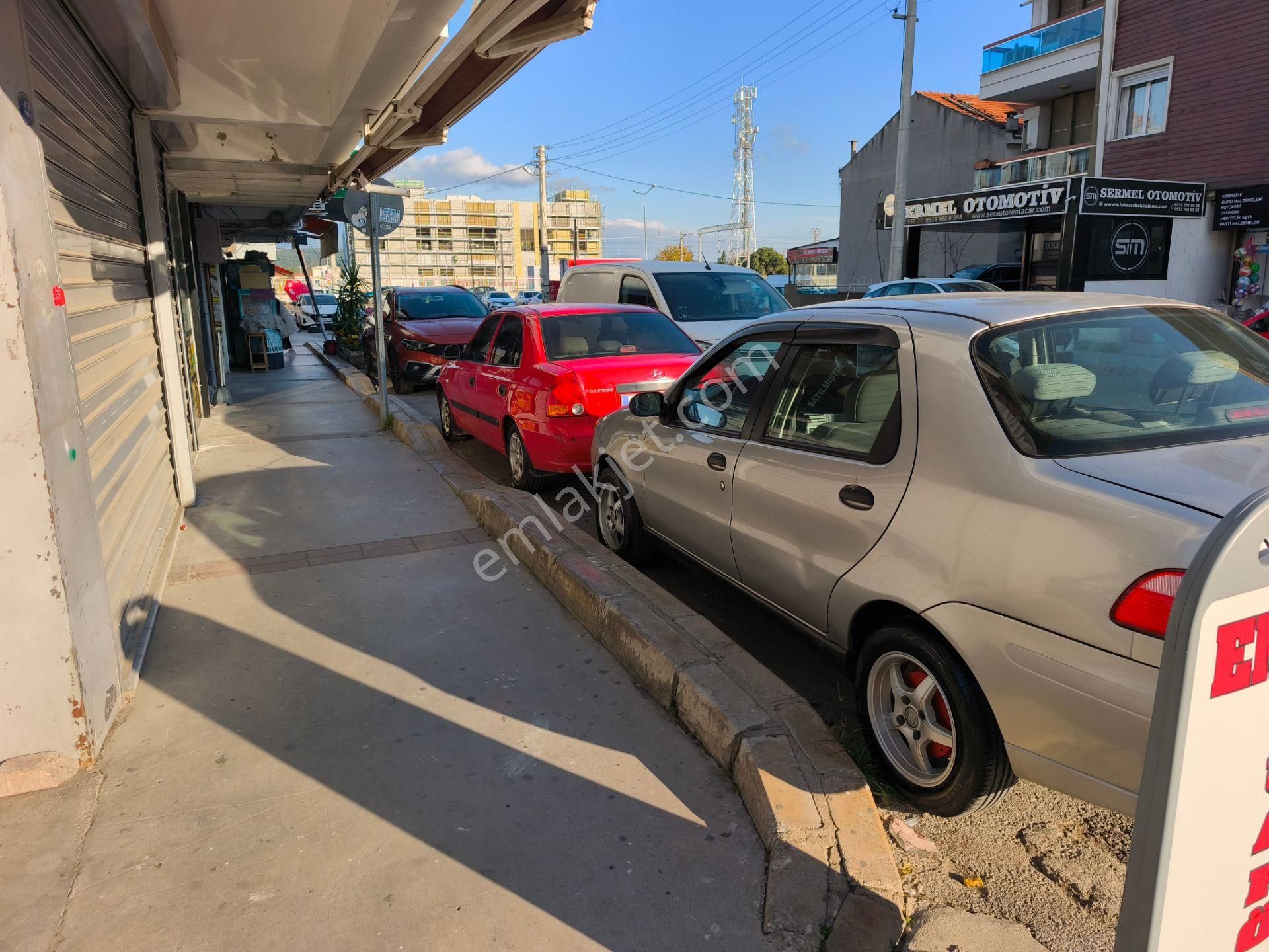 Havacılar Caddesine Cepheli İnce Uzun Depo Olmaya Müsait Kiralık İşyeri - Görsel 22