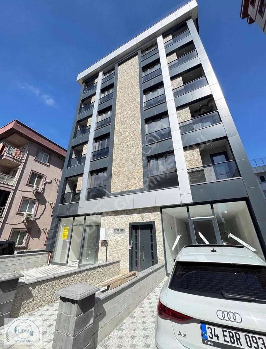 Araç Takasa Uygun Cadde Üzerinde Depolu Kullanışlı Sıfır Dükkan - Görsel 19