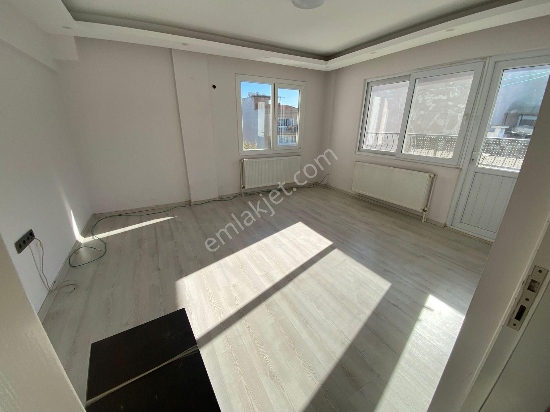 Buca Ufuk Mahde 3+1 130m2 D.gazlı Arakat Kiralık Daire - Görsel 3