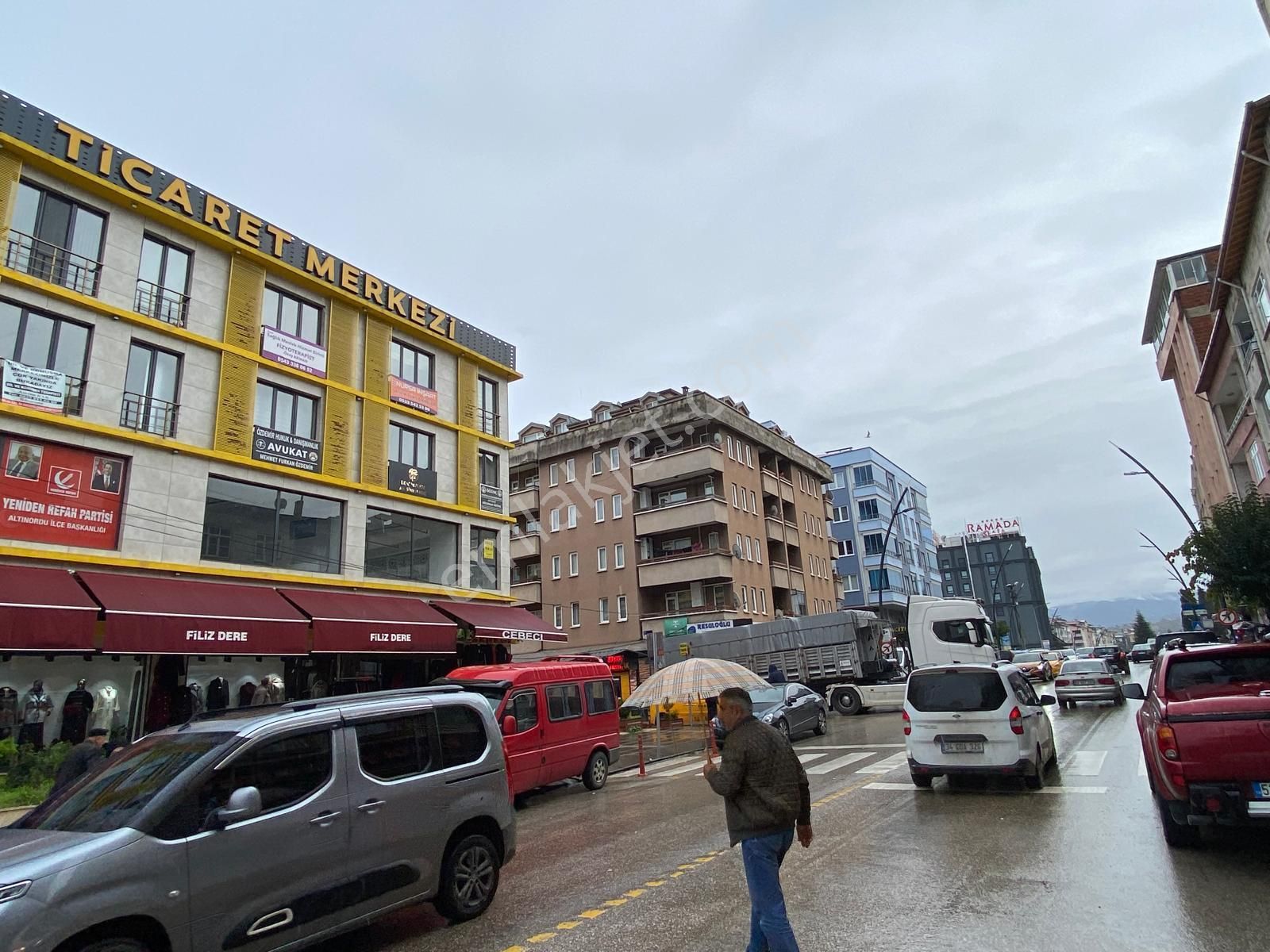 Yeni Çarşı Ticaret Merkezinde, Yatırımlık Kiracılı Satılık Ofis - Görsel 11