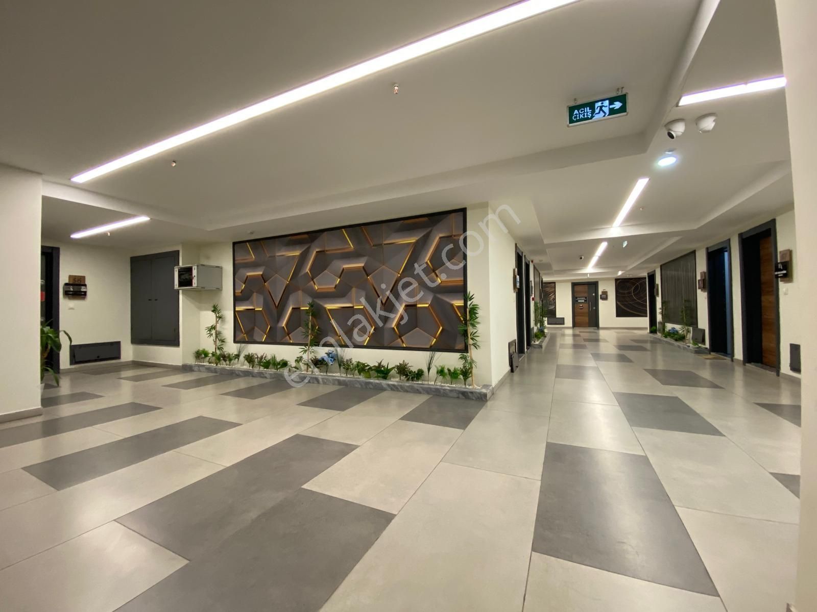 Yeni Çarşı Ticaret Merkezinde, Yatırımlık Kiracılı Satılık Ofis - Görsel 3