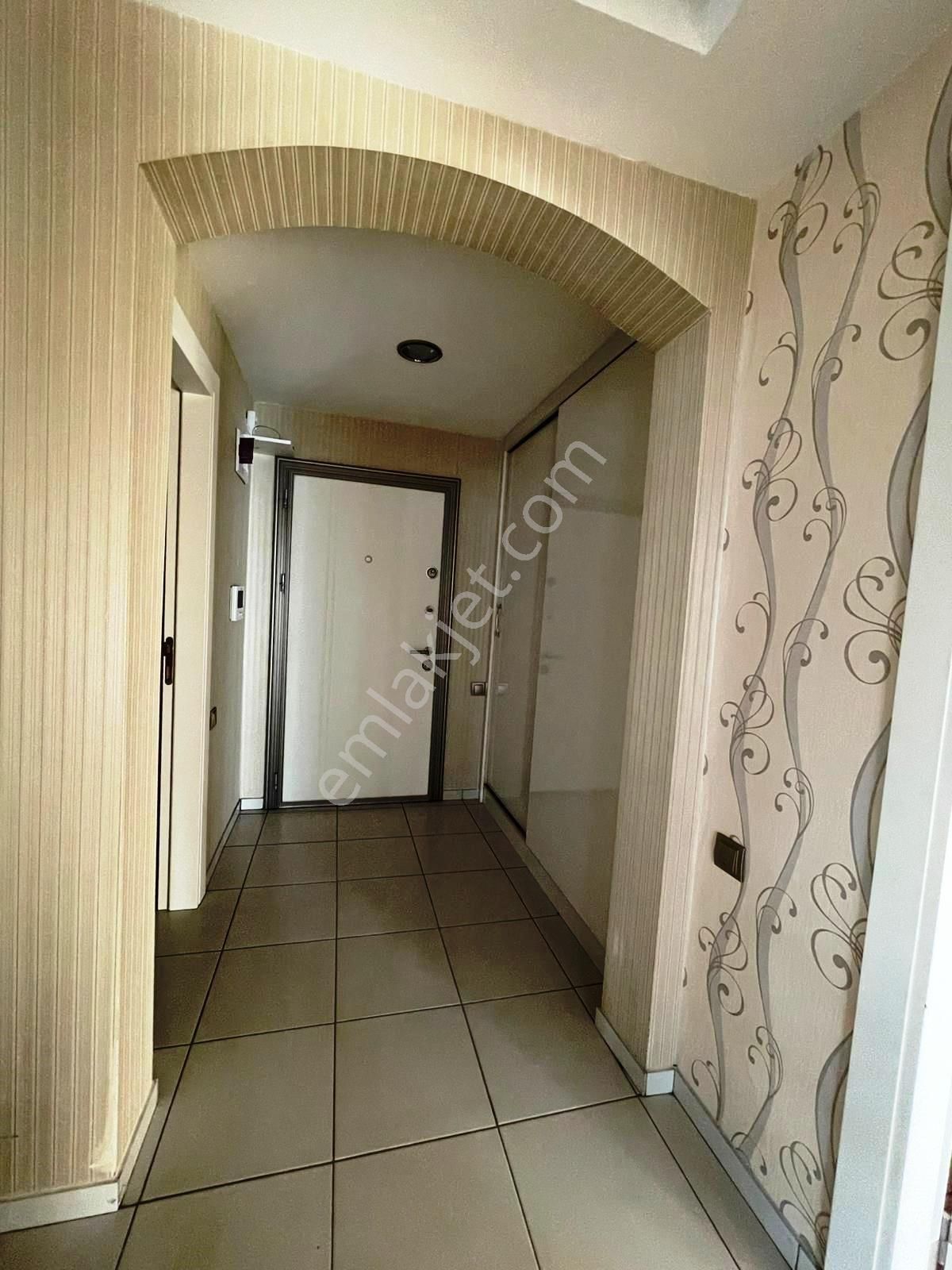 Baha'dan Beyşehir Caddesi Üzerinde Geniş 4+1 Daire - Görsel 9