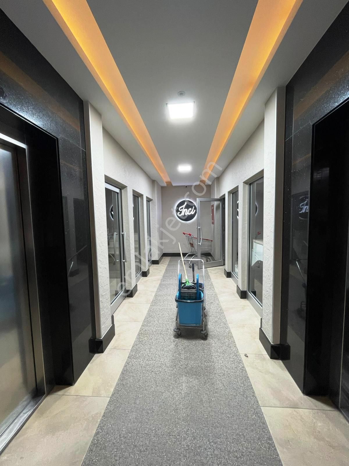 Baha'dan Beyşehir Caddesi Üzerinde Geniş 4+1 Daire - Görsel 4