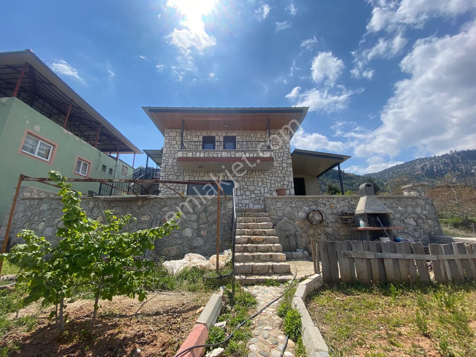 Mehmet Yetkin Gayrimenkul'de Ayvagediği Yaylasında Satılık 4+1 Dublex