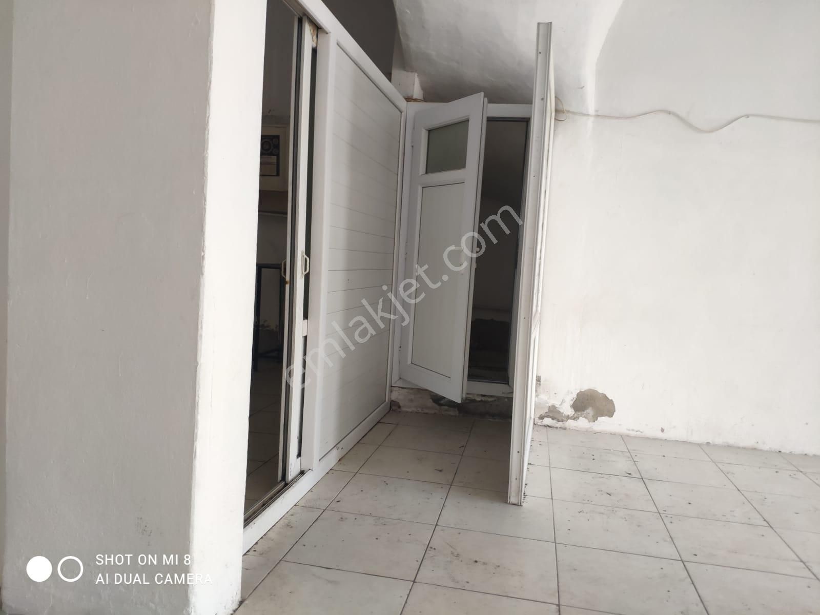 Zerek Petrol Yakını Kiralık 90m2 İşyeri - Görsel 17