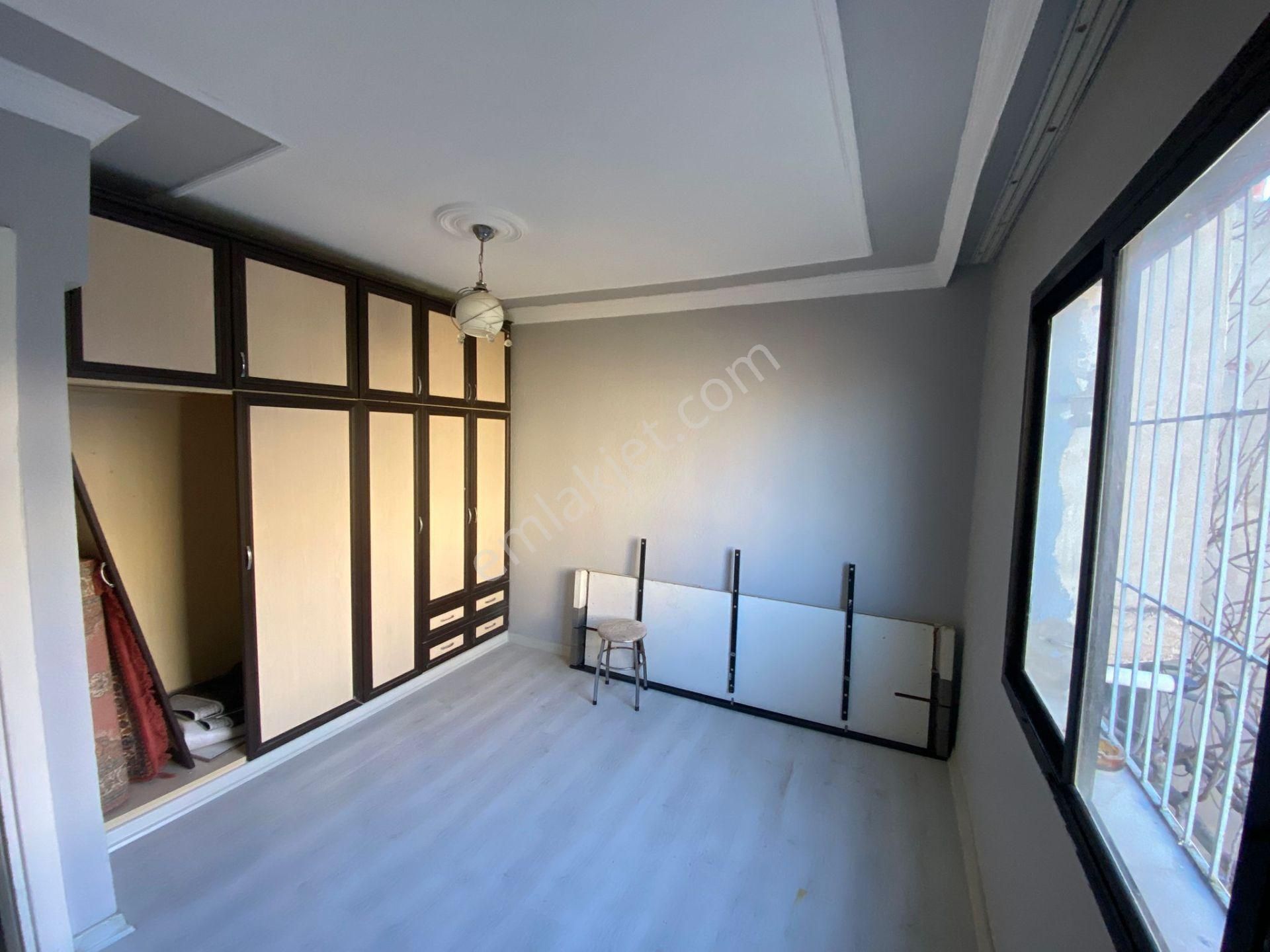 Konak Saygı Mah.de Toros Meydan Yakını 2+1 80m2 Ayrı Mutfak Arakat Kiralık Daire - Görsel 7