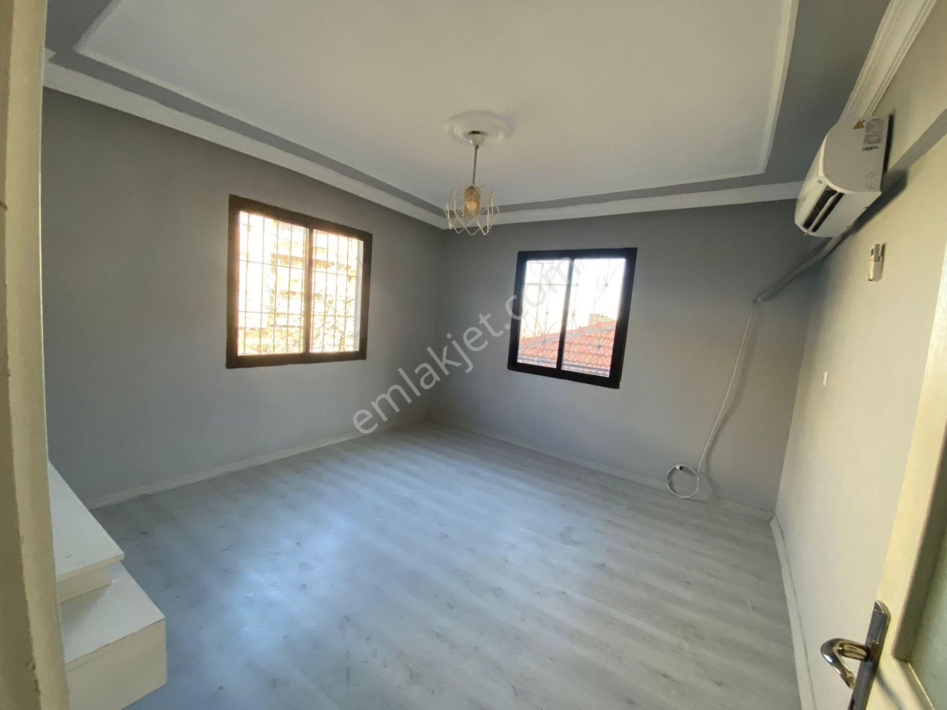 Konak Saygı Mah.de Toros Meydan Yakını 2+1 80m2 Ayrı Mutfak Arakat Kiralık Daire - Görsel 2