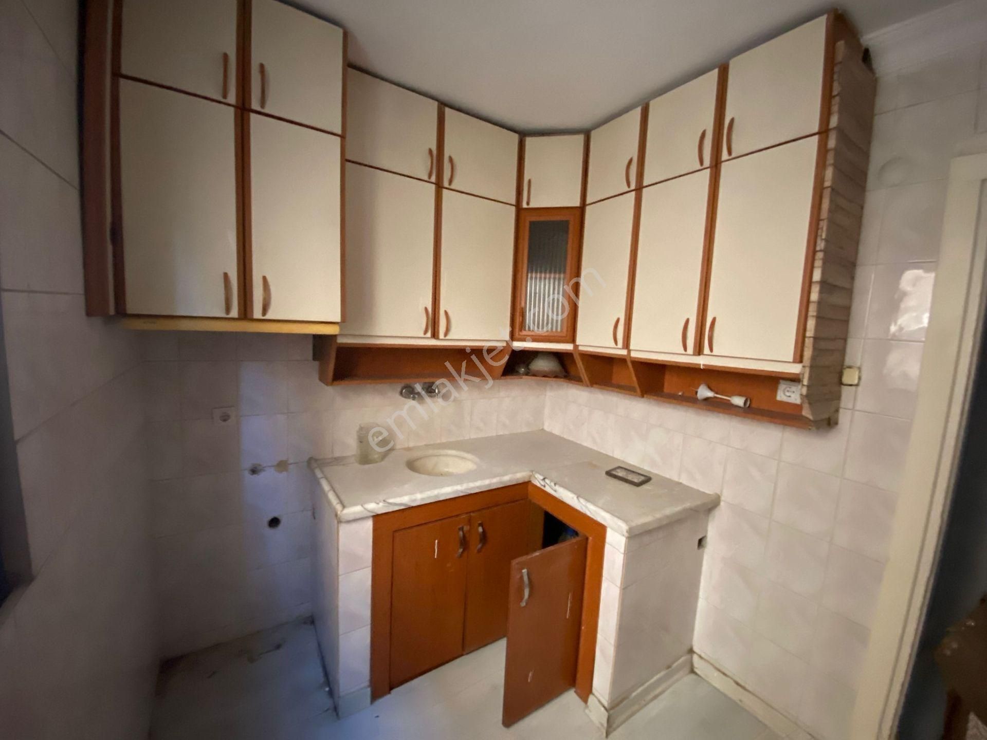 Konak Saygı Mah.de Toros Meydan Yakını 2+1 80m2 Ayrı Mutfak Arakat Kiralık Daire - Görsel 13