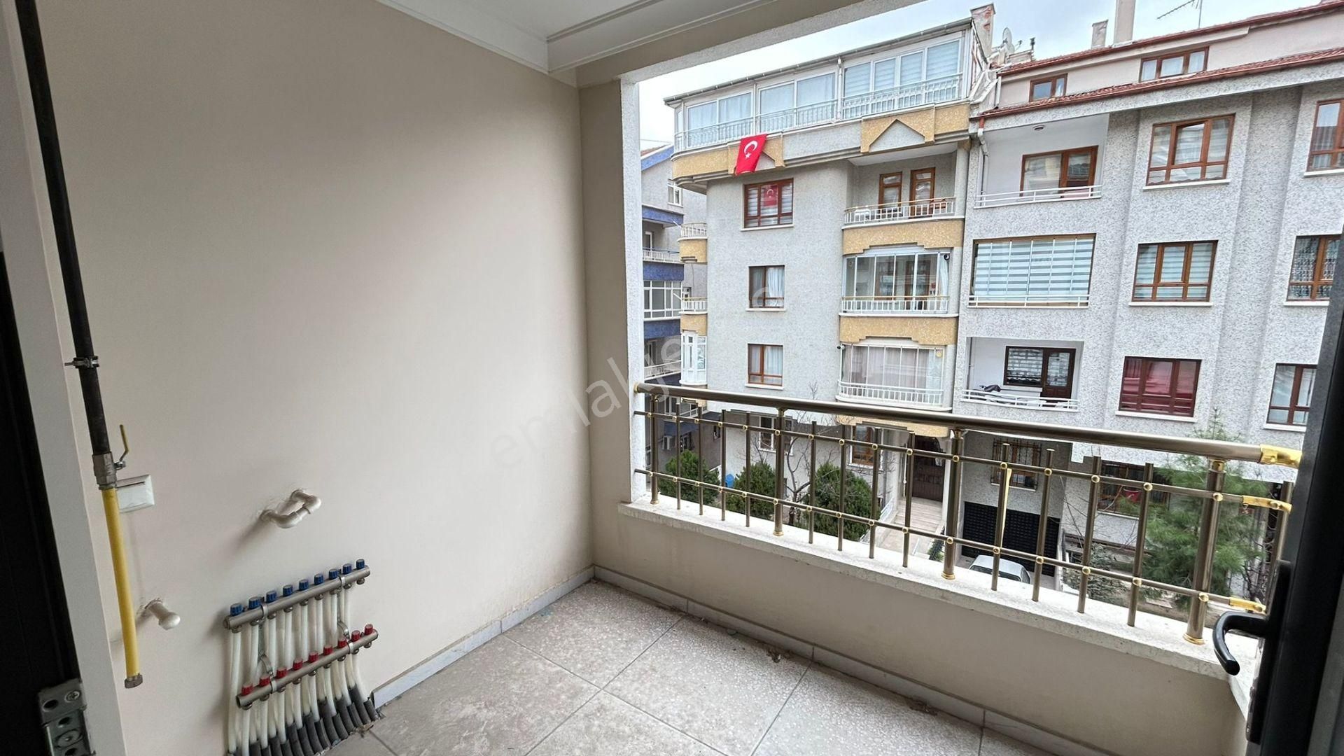 Yenimahalle Metro Yakını Sıfır Binada Ara Katta Asansörlü 3+1 Satılık Daire - Görsel 7